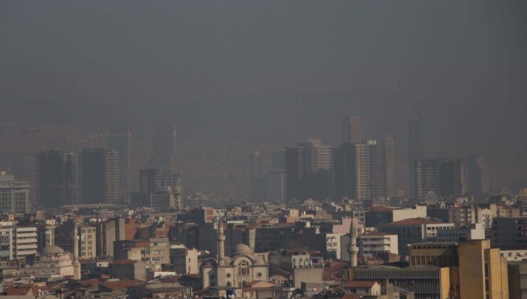 İzmir’in 9 ilçesinde hava kirliliği sınır değerleri aşıyor
