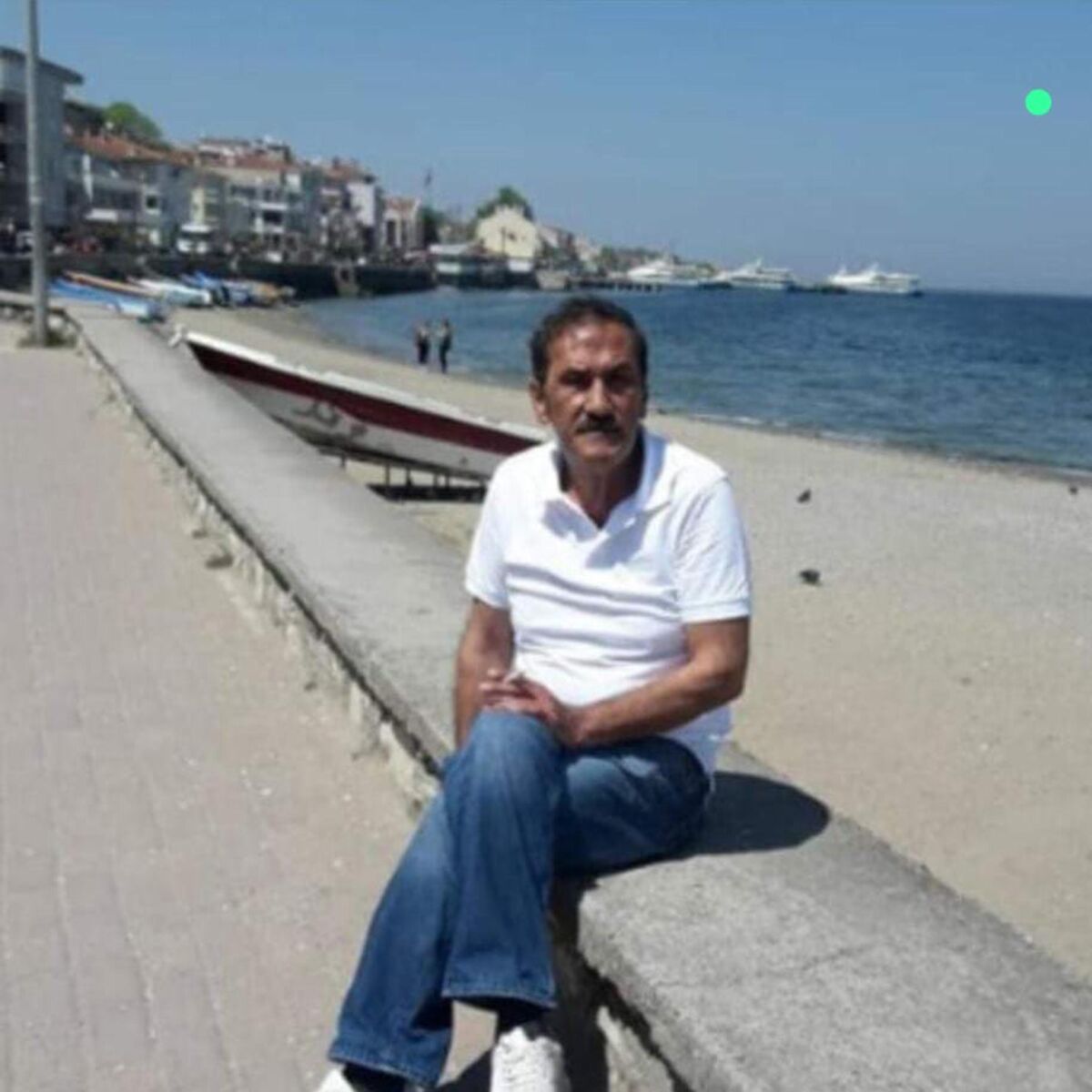 Aydın’ın Nazilli ilçesinde, hafif ticari aracıyla esnafa borucu ödemeye giderken