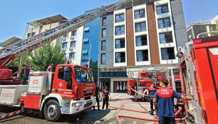 İzmir’de DİSK Genel-İş Sendikası Binasında Yangın