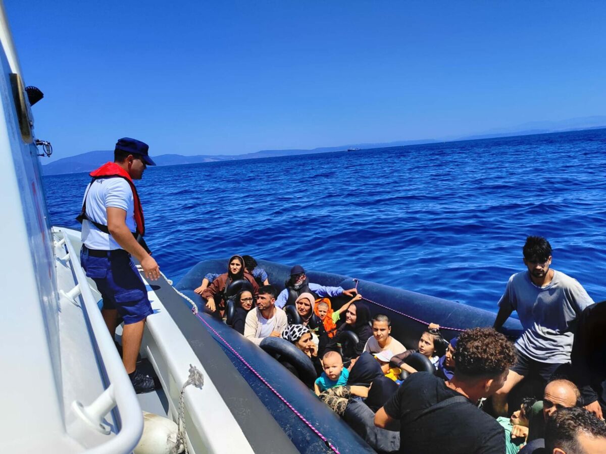 Sahil Güvenlik Komutanlığı ekipleri, dün saat 08.15 sıralarında Urla ilçesi