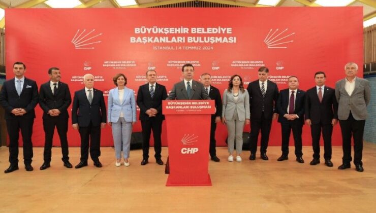 CHP’li 14 Belediye Başkanı İstanbul’da toplandı