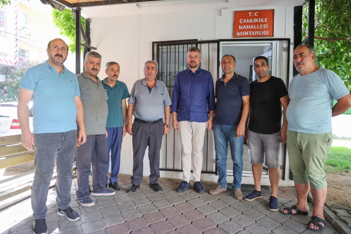 Mahalle ziyaretlerini ara vermeden sürdüren Buca Belediye Başkanı Görkem Duman,