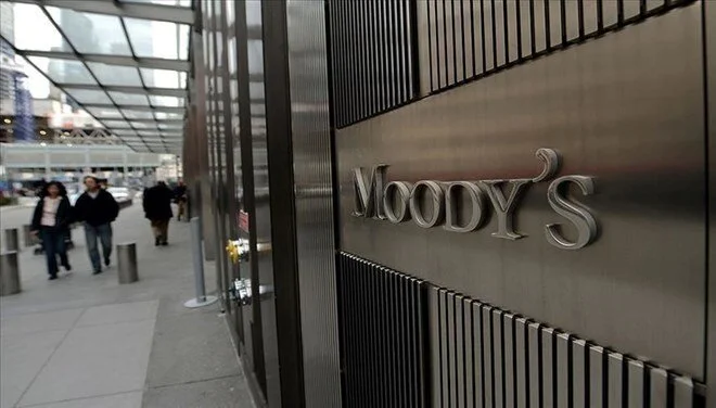 Moody’s, Türkiye’nin Kredi Notunu Yükseltti