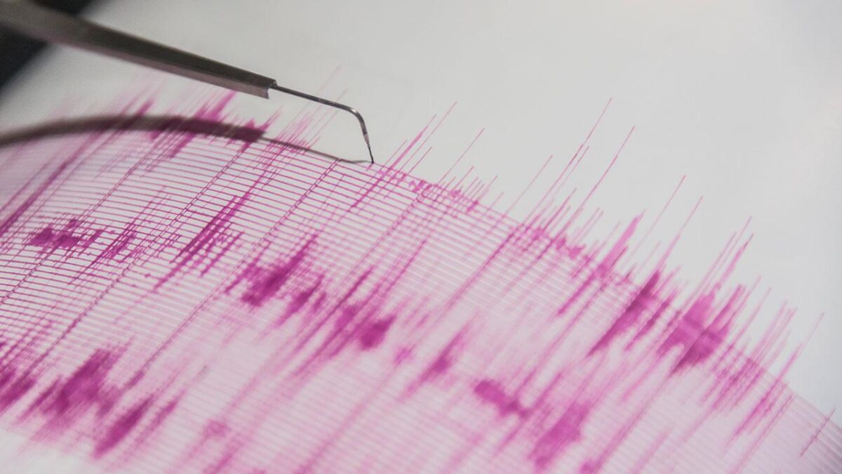 Afyonkarahisar’da saat 06.24’te 4.4 büyüklüğünde deprem meydana geldi. AFAD Deprem