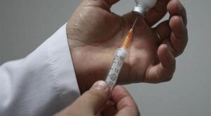 Medicana Sağlık Grubu Gastroenteroloji Uzmanı Prof. Dr. Ahmet Yekta Tüzün,