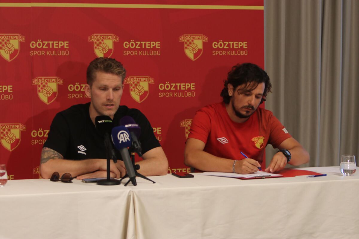 Süper Lig’de yeni sezona Slovenya kampında hazırlanan Göztepe’nin Danimarkalı Başkanı