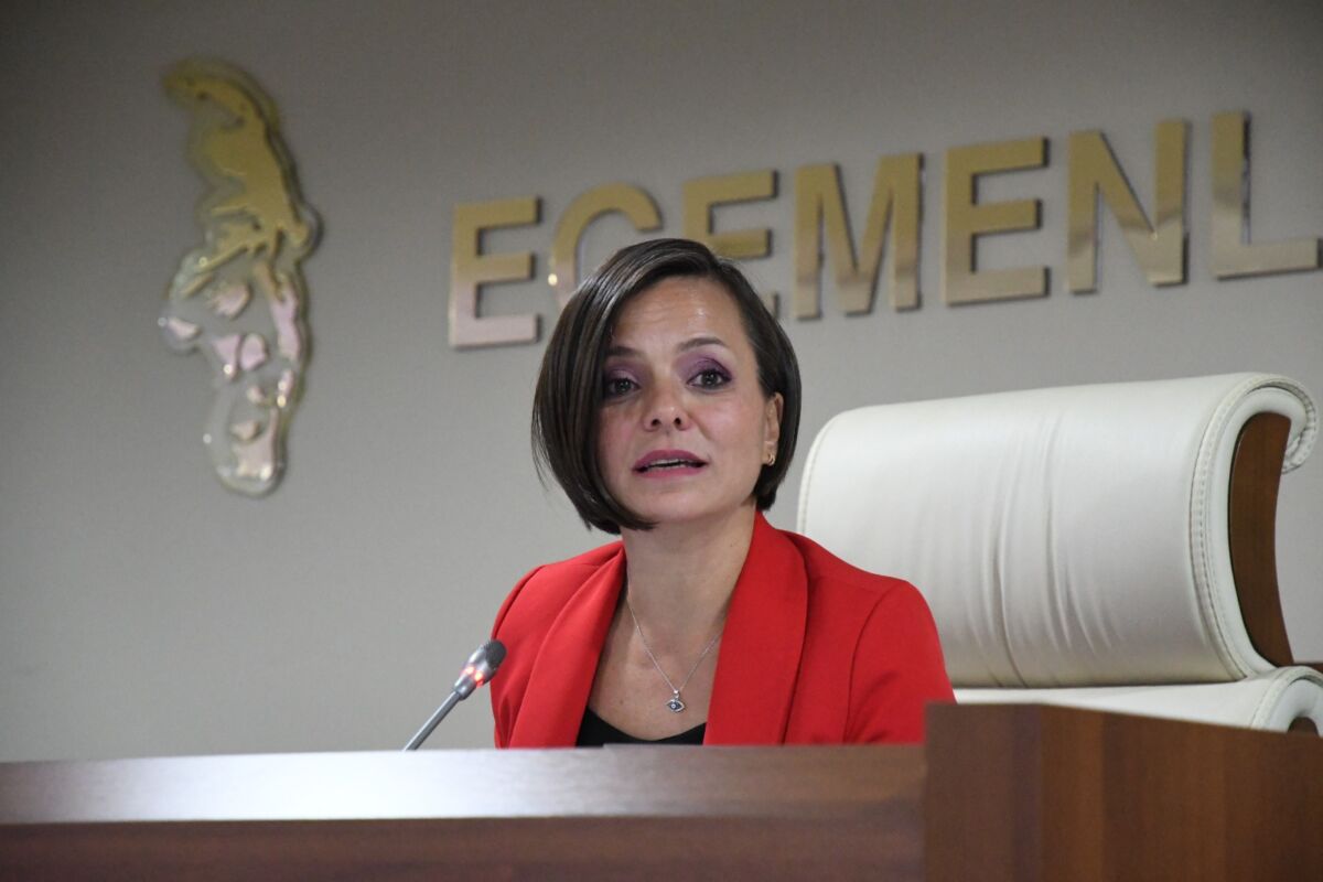 Karabağlar Belediyesi, Belediye Başkanı Helil Kınay’ın başkanlığında Belediye Meclisi Temmuz