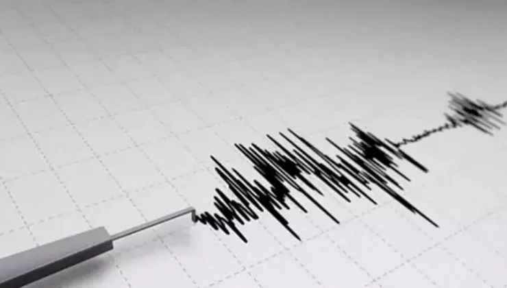 İzmir’de deprem korkuttu