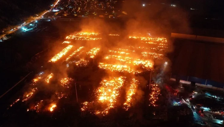 Söke’deki kağıt fabrikası yangını devam ediyor