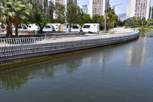 İzmir Büyükşehir Belediye Başkanı Dr. Cemil Tugay’ın kentteki yaşam konforunu