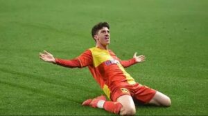 Süper Lig takımlarından Göztepe, kaleci arayışlarını hızlandırdı. Polonyalı kaleci Mateusz