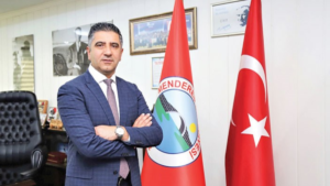 Eski Menderes Belediye Başkanı Mustafa Kayalar’ın 2022 yılından beri “yolsuzluk