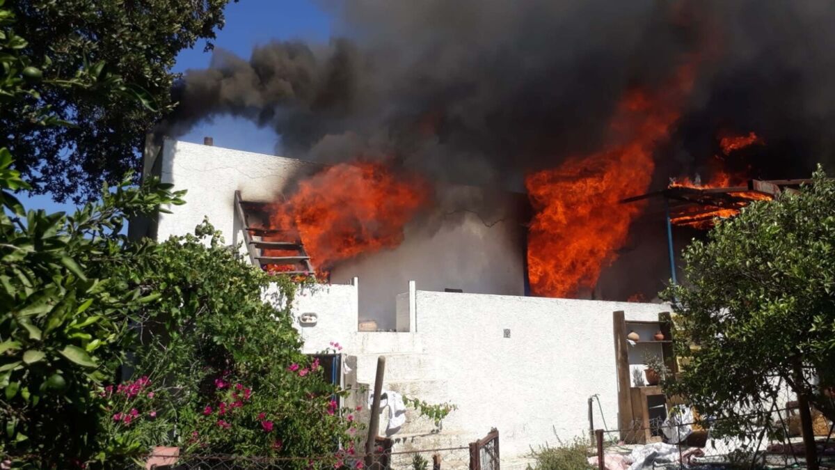 Muğla’nın Bodrum ilçesinde evini ateşe verip, başkasına ait motosiklete zarar