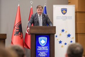 İzmir Büyükşehir Belediye Başkanı Dr. Cemil Tugay, Kosova Cumhuriyeti Başbakanı