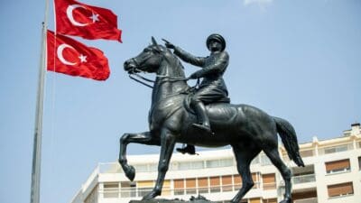 İzmir Büyükşehir Belediyesi, 30 Ağustos Zafer Bayramı’nın 102’nci yıl dönümü
