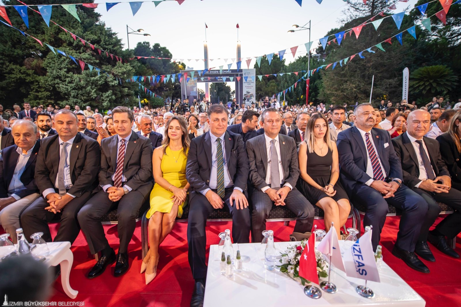 Demokrat Gündem – 93. İzmir Enternasyonal Fuarı, büyük bir coşkuyla