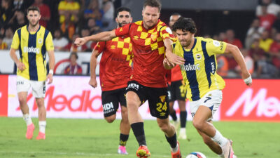 Nielsen, geçen hafta Alanyaspor deplasmanında da kendine ilk 11'de yer