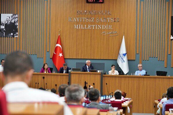 Toplantının ana gündem maddelerinden biri, Karşıyaka ve Bayraklı’da meydana gelen