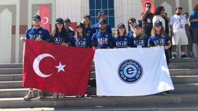 İZMİR, – EGE Üniversitesi öğrencileri ve akademisyenlerinden oluşan ekip, Afyonkarahisar’da