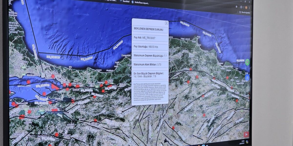 Demokrat Gündem- Zonguldak Bülent Ecevit Üniversitesi (ZBEÜ) tarafından geliştirilen Deprem