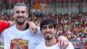 Göz-Göz’ün Süper Lig’den düştüğü 2022’de kulüpte forma giyen futbolculardan yalnız