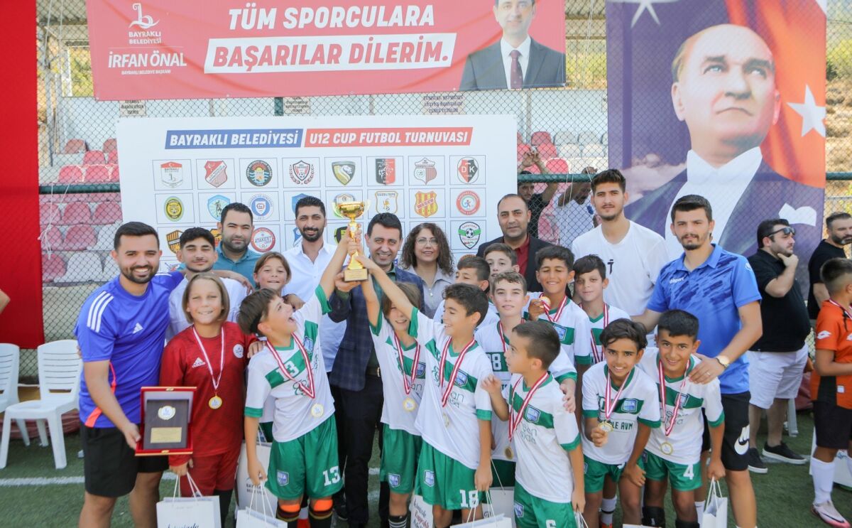 Demokrat Gündem- Bayraklı Belediyesi tarafından geleneksel olarak düzenlenen U-12 Cup