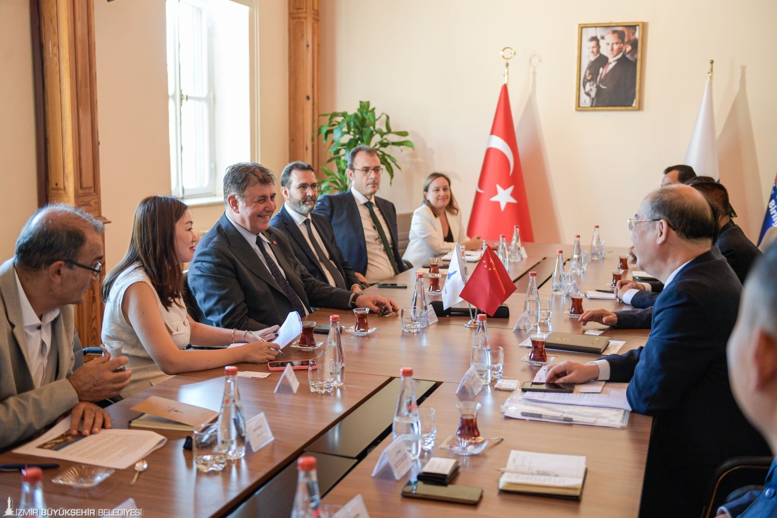İzmir Büyükşehir Belediye Başkanı Dr. Cemil Tugay, İzmir’in iyi niyet