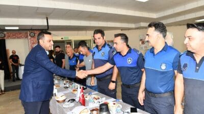 Çiğli Belediye Başkanı Onur Emrah Yıldız, Zabıta Haftası kapsamında Zabıta