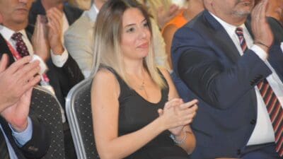 Sokak röportajındaki ifadeleri nedeniyle dikkat çeken Dilruba Kayserilioğlu, halkı kin