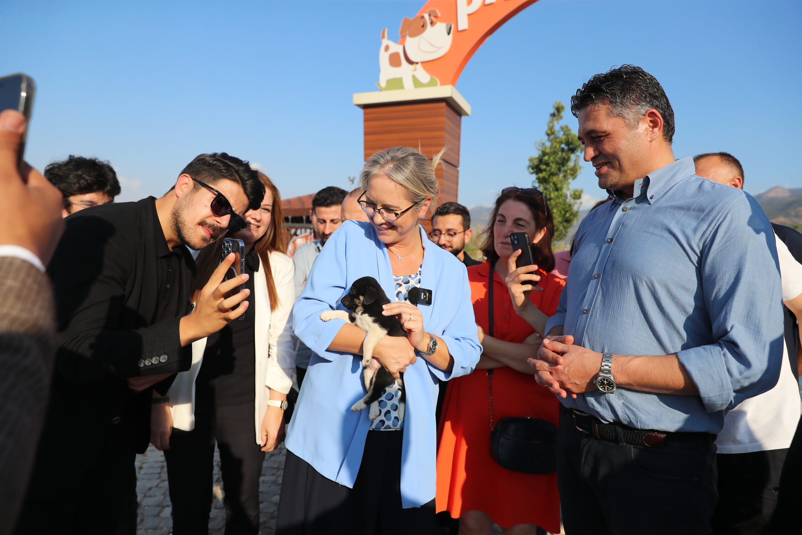 AK Parti İzmir Milletvekili Ceyda Bölünmez Çankırı Aliağa Belediyesi Pati