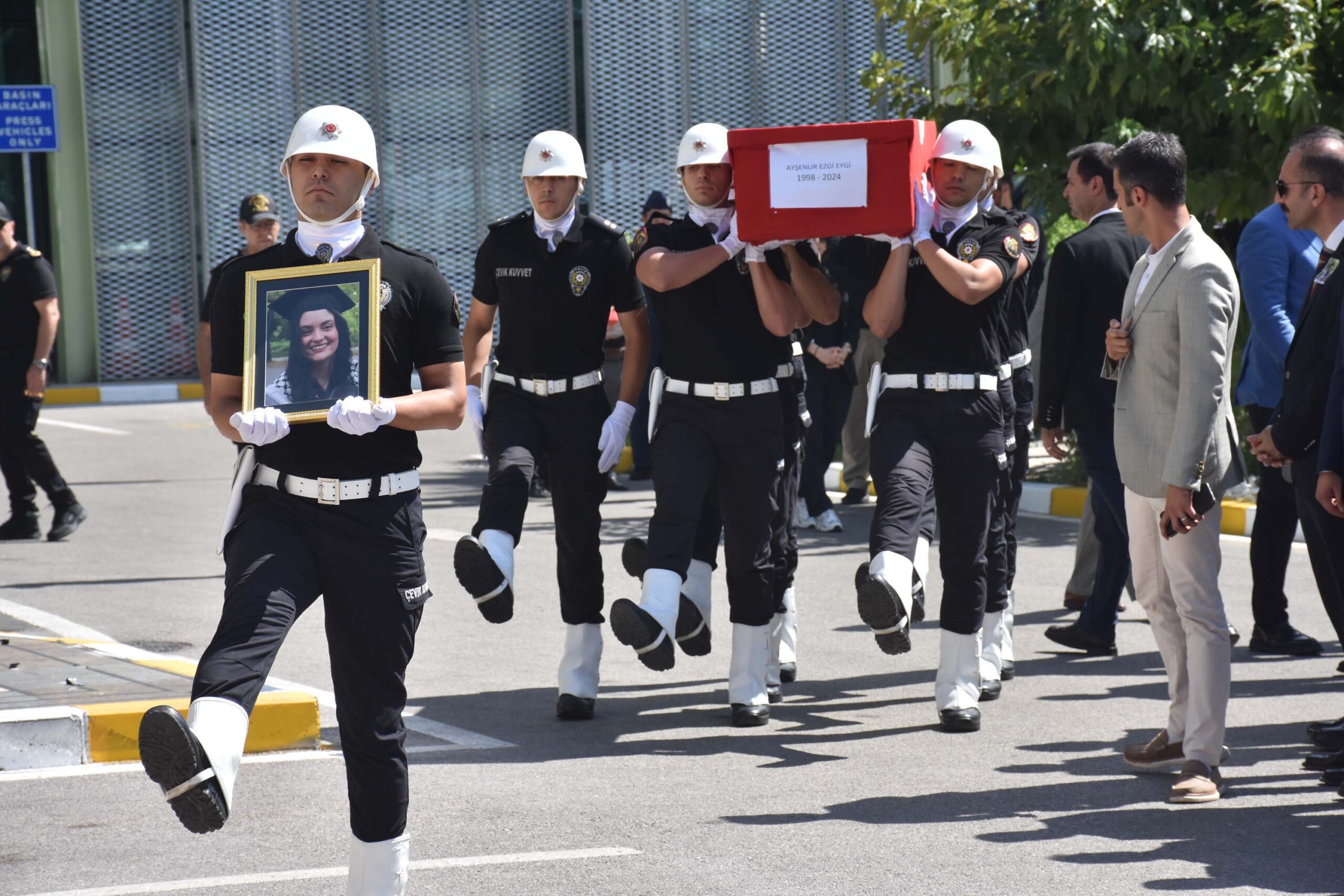 Filistin'e destek için Batı Şeria’ya giden Ayşenur Ezgi Eygi, İsrail