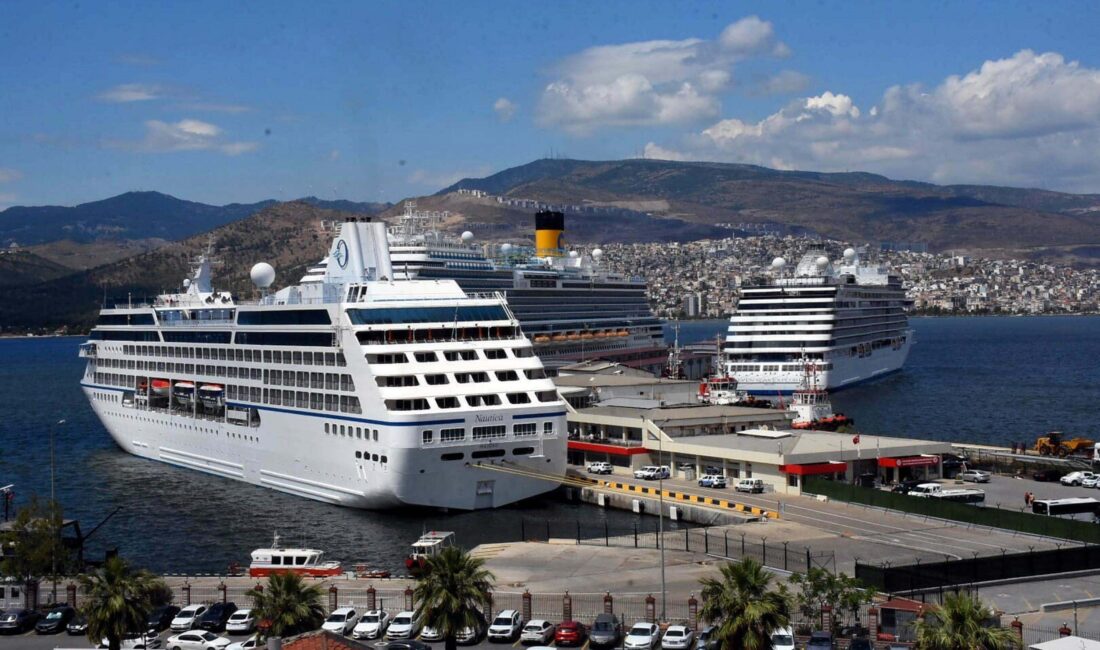 13 dev gemi Alsancak’a yanaştı. Kuşadası ve Çeşme limanlarında ise