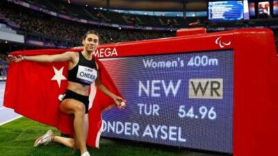 Paris 2024 Paralimpik Oyunları’nda İzmirli milli sporcu Aysel Önder, 400