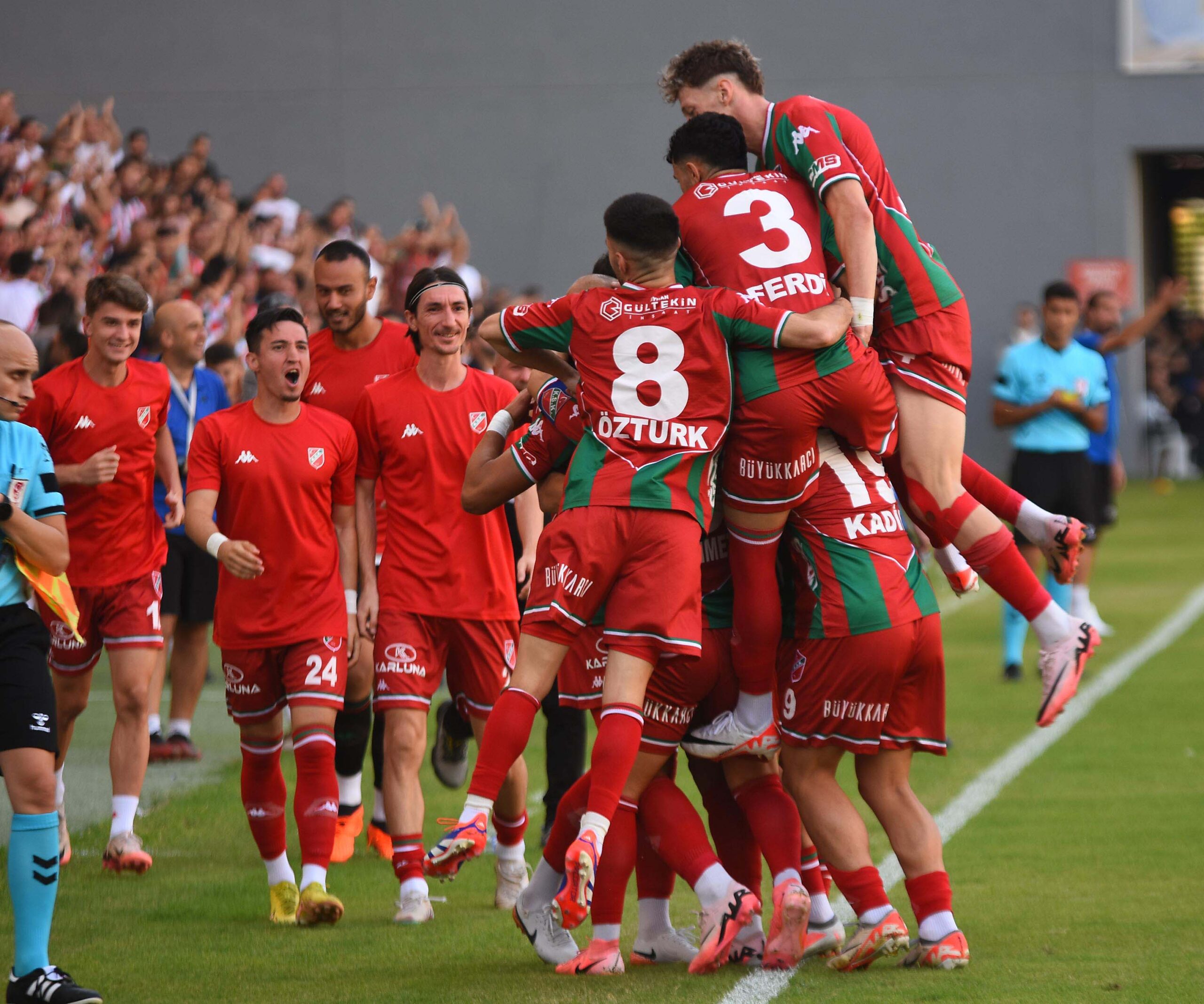 TFF 3. Lig 1. Grup'ta Karşıyaka, evinde 23 Elazığ Futbol