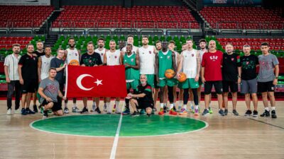 Basketbol Süper Ligi ve Şampiyonlar Ligi’nde ülkemizi temsil edecek Karşıyaka,