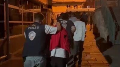 Kütahya merkezli 6 ilde düzenlenen yasa dışı bahis ve dolandırıcılık operasyonunda