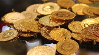 Küresel piyasalarda gözler, ABD Merkez Bankası'nın (Fed) bugün açıklayacağı faiz