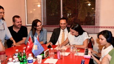 Bornova Belediye Başkanı Ömer Eşki, Bornova Arnavutları Kültür ve Dayanışma