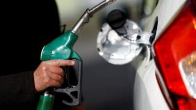 Salı günü benzine 1.40 TL zam geliyor! İstanbul’da litre fiyatı