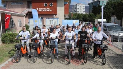 Bayraklı Belediyesi, Avrupa Hareketlilik Haftası kapsamında düzenlediği etkinliklerle çevre dostu