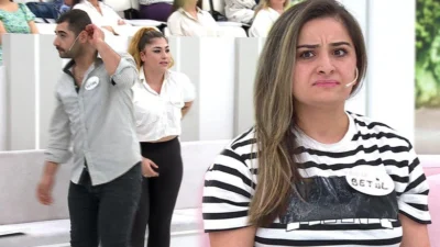 Bir televizyon programında 11 yıllık eşi tarafından aldatıldığını öğrenen kadın,