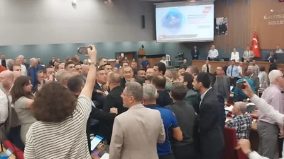 Demokrat Gündem- İzmir Büyükşehir Belediyesi Eylül ayı olağan meclis toplantısında