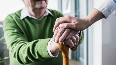 Aile ve Sosyal Hizmetler Bakanlığı, huzurevi ve yaşlı bakım rehabilitasyon