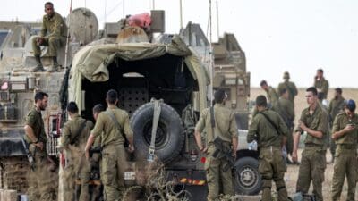 İsrail, Lübnan’a asker kaydırıyor. Savunma Bakanı Gallant, savaşın yeni aşamaya