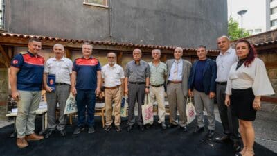 İzmir Büyükşehir Belediyesi, İtfaiye Haftası’nda İzmir İtfaiyesi bünyesinde uzun yıllar