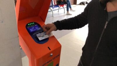 İzmir Büyükşehir Belediyesi, İZBAN’da Artı Para uygulaması ile toplu ulaşımı