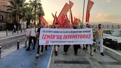 USS Wasp’ın İzmir Limanı'na Demirlemesi Protesto Edildi. TKP'den Sert Açıklamalar...