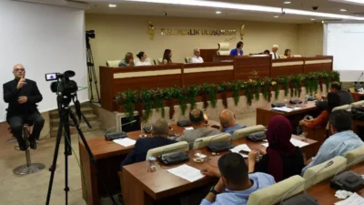 Depremde büyük hasar gören Adıyaman ile Karabağlar Belediyesi arasında kardeş