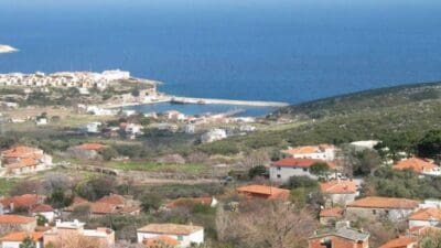 İzmir Karaburun Saip Köyü'nde 6.260 metrekarelik taşınmaz satışa çıkıyor. Hazine