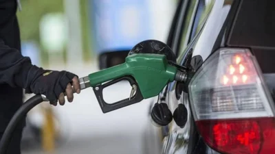 Brent petrol fiyatlarındaki dalgalanmalar motorin fiyatlarını etkilemeye devam ediyor. Cuma